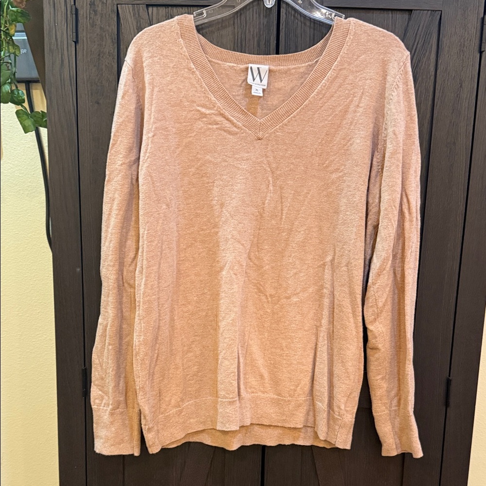 Worthington Peach V-Neck Lightweight Knit Top